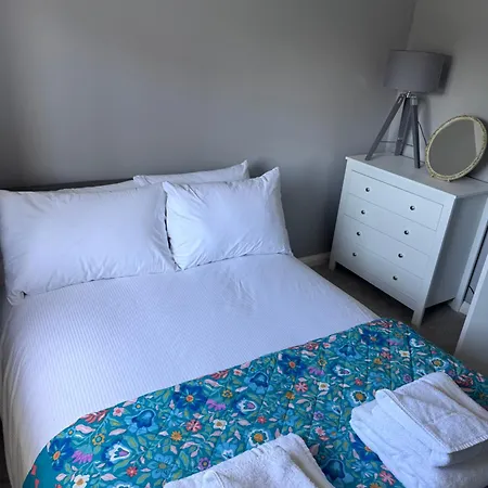 3 Bed House