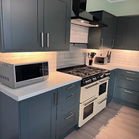 דירה 3 Bed House יורק